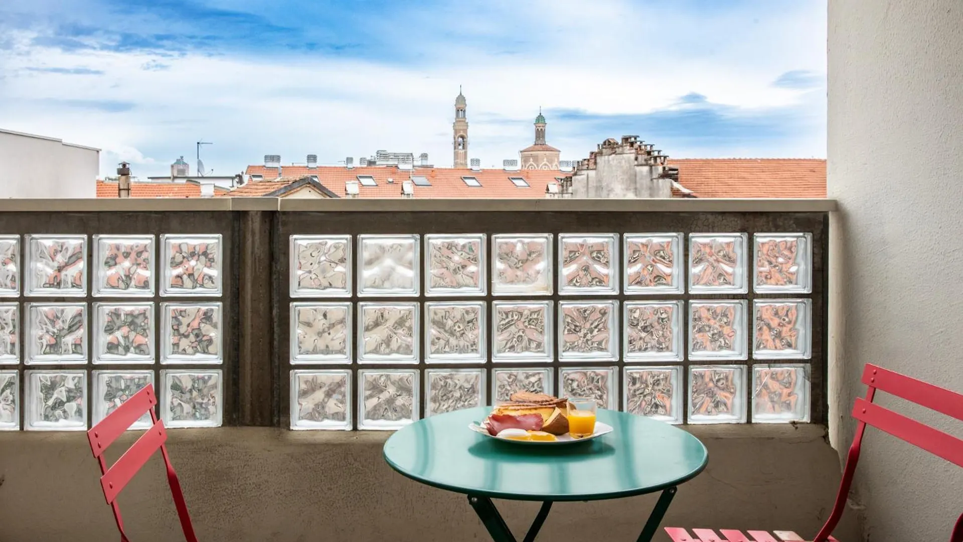 Apartment Dehomes - Porta Genova Luxury Stay Milan