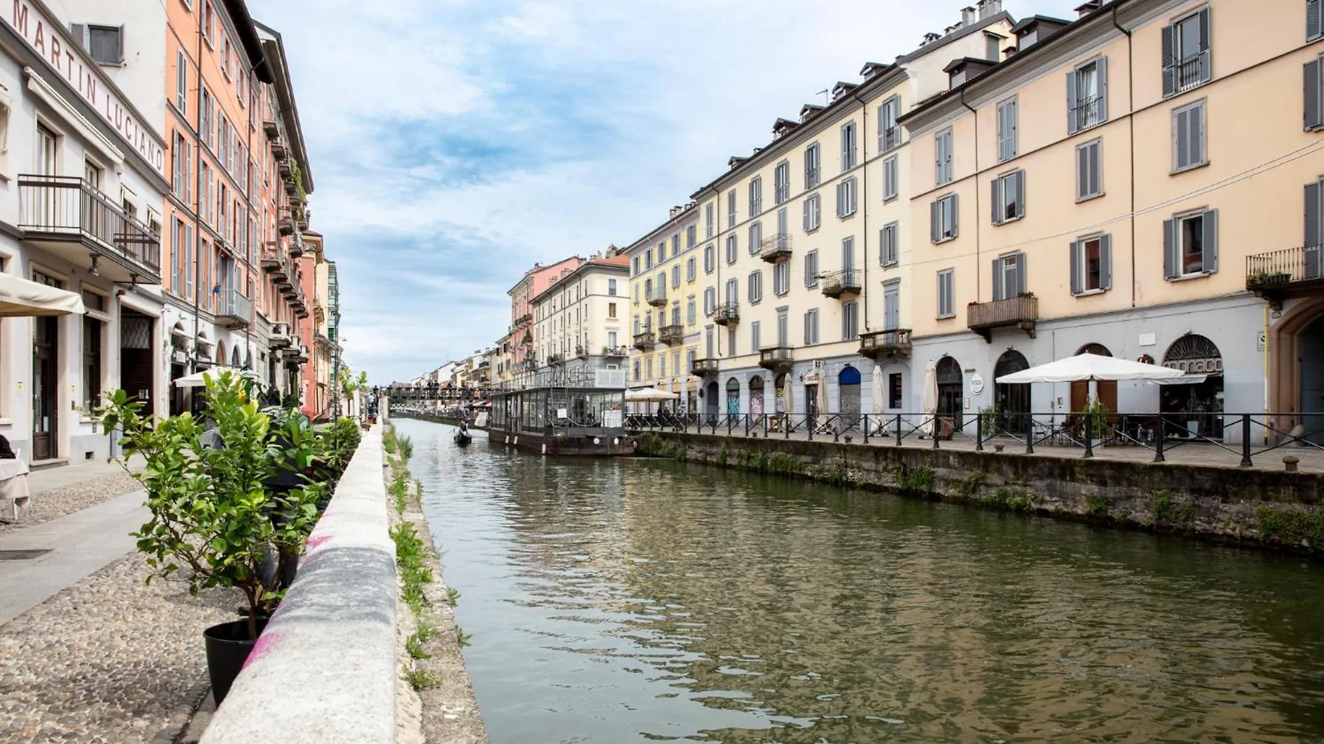 Dehomes - Porta Genova Luxury Stay Milan Apartment
