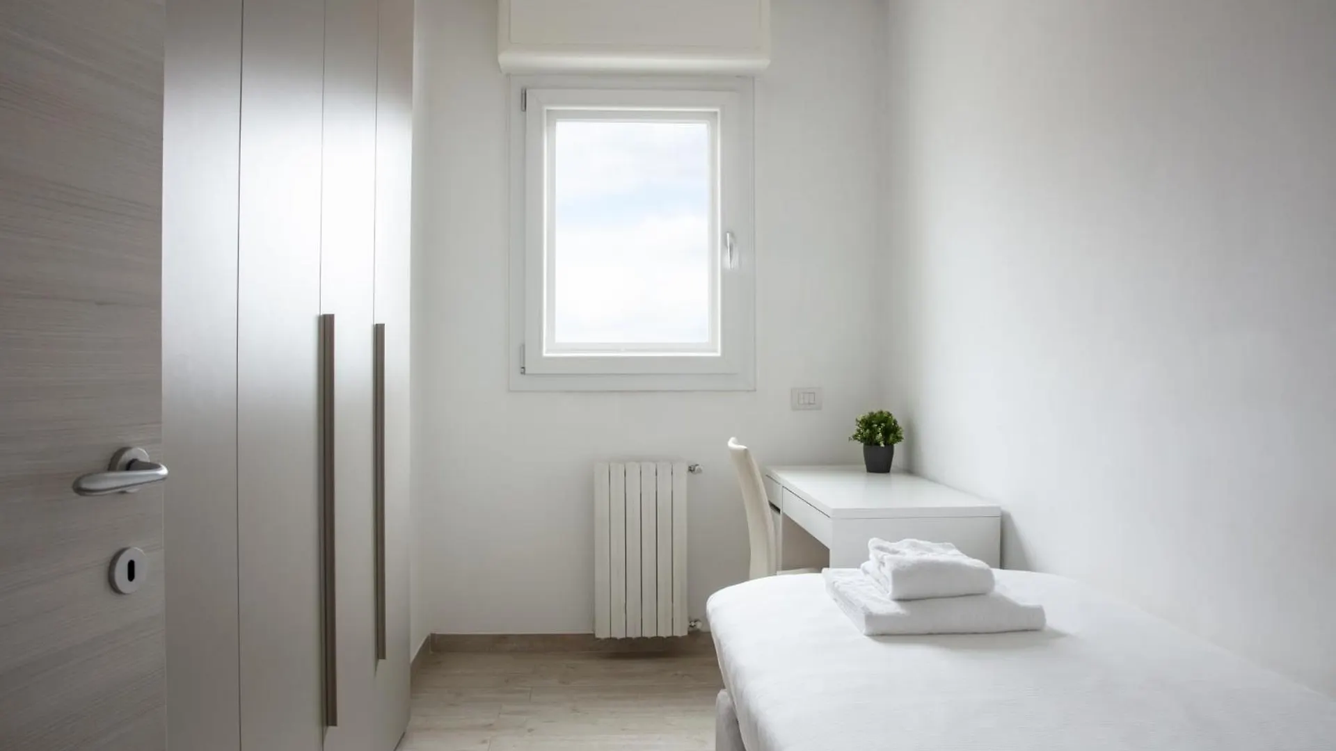 Dehomes - Porta Genova Luxury Stay Milano