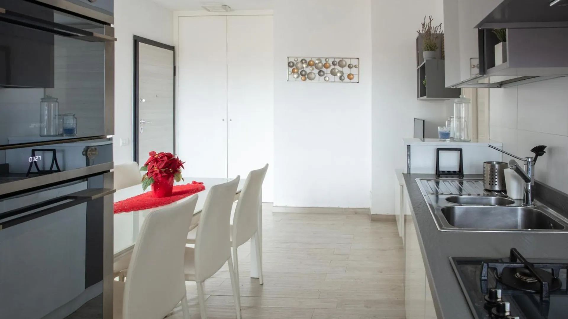 Dehomes - Porta Genova Luxury Stay Milano Daire